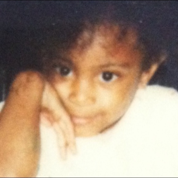 Meet your Posher, Sharick - Picture 1 of 1